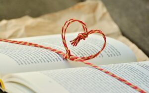 本気で婚活アプリを利用するための出会えるプロフの作り方は？
